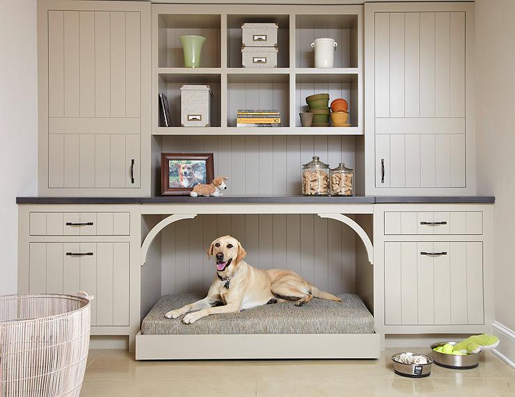 mudroom for golden retriever with built-in pet bed - photo by DecorPad