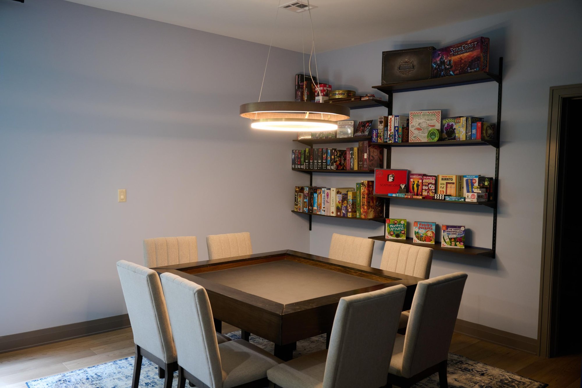 Dining room with built-in bookshelves