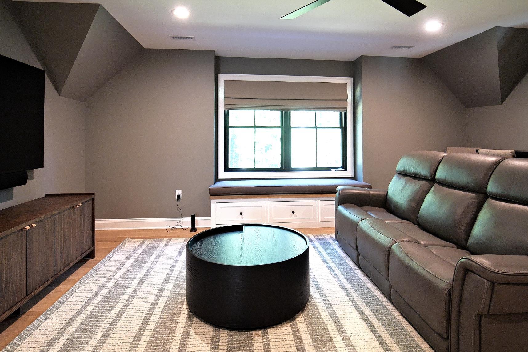 Media Room in Automated Custom home in Tewksbury by GTG Builders Media Room in Automated Custom home in Tewksbury by GTG Builders